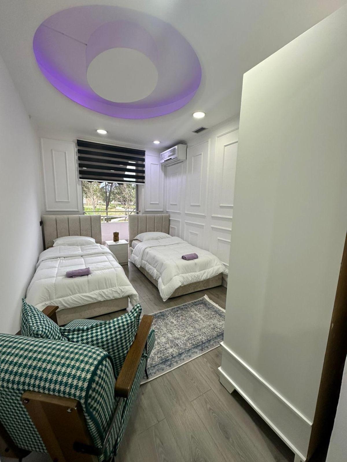 Park View Central Apartment Tiranë Ngoại thất bức ảnh